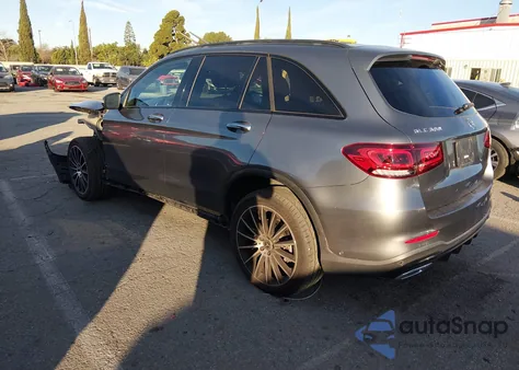 2021 Mercedes-Benz Glc 300 Suv z USA, uszkodzony, nr VIN W1N0G8DB4MF875194
